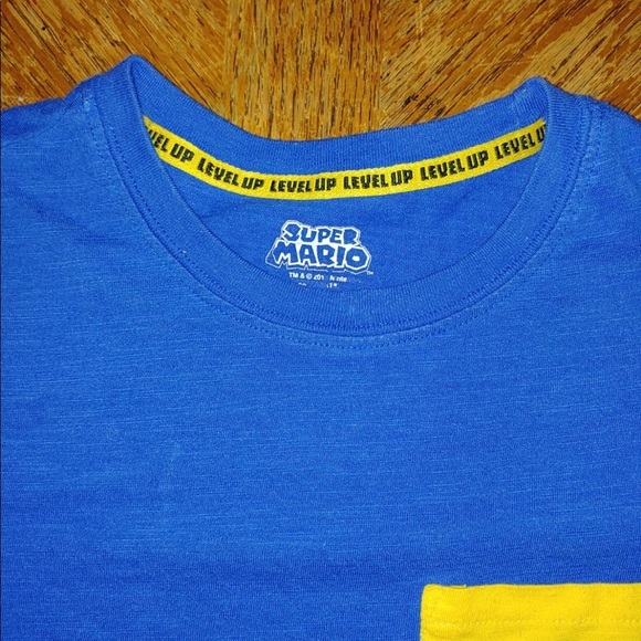Super Mario Nintendo Graphic T Shirt size Small. - Picture 5 of 9